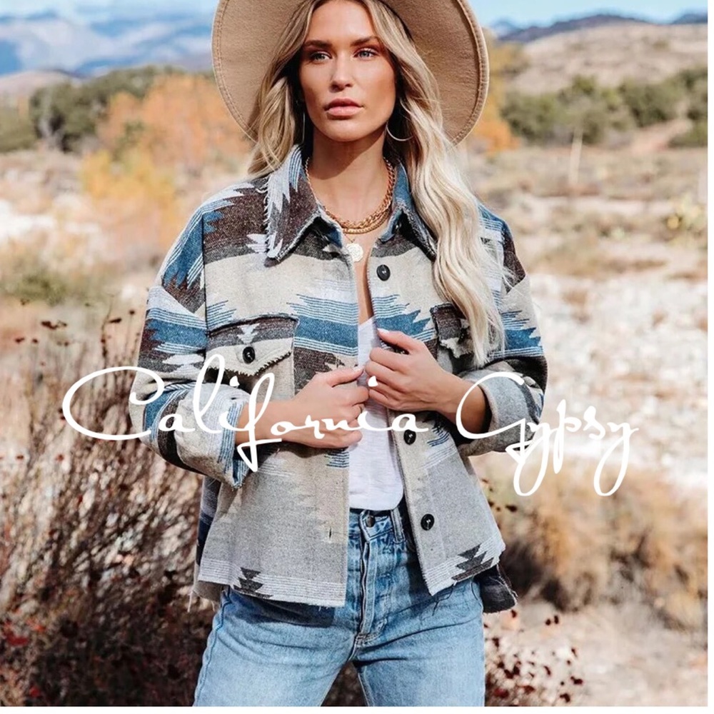 Aztec Western Distressed Jacket - Picture 9 of 10